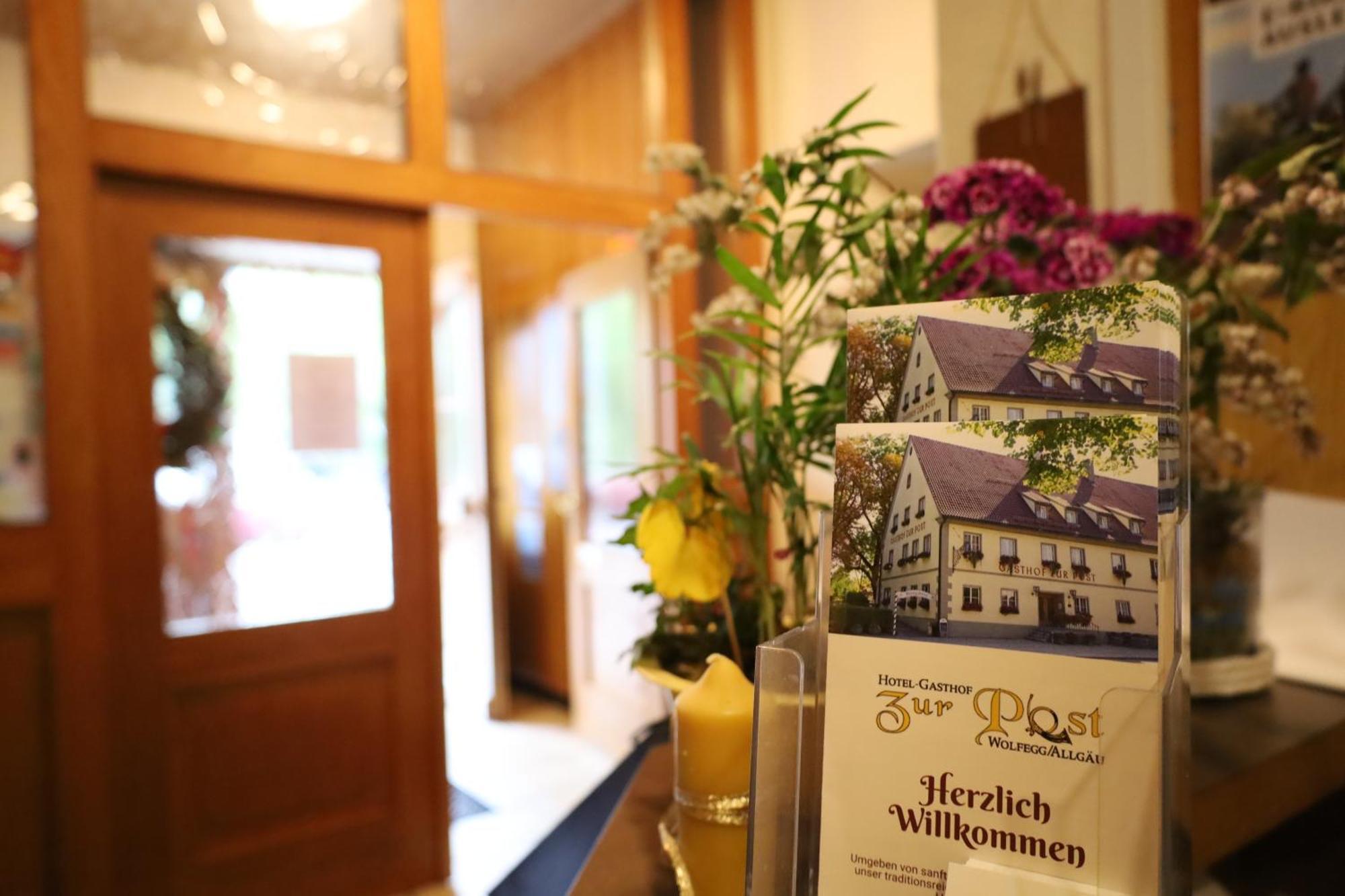 Hotel Gasthof Zur Post Wolfegg Bagian luar foto